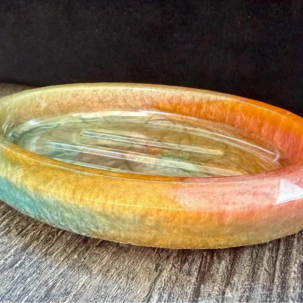 Multicolor Oval Soap Dish
